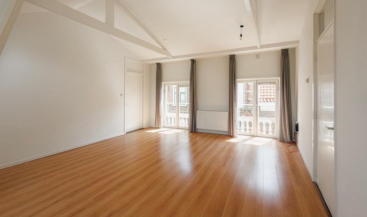 3-kamerappartement met balkon in hartje Haarlem - Afbeelding 2