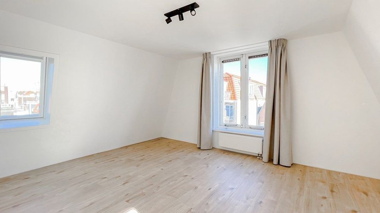 87m² apartment with roof terrace Haarlem - Image 14