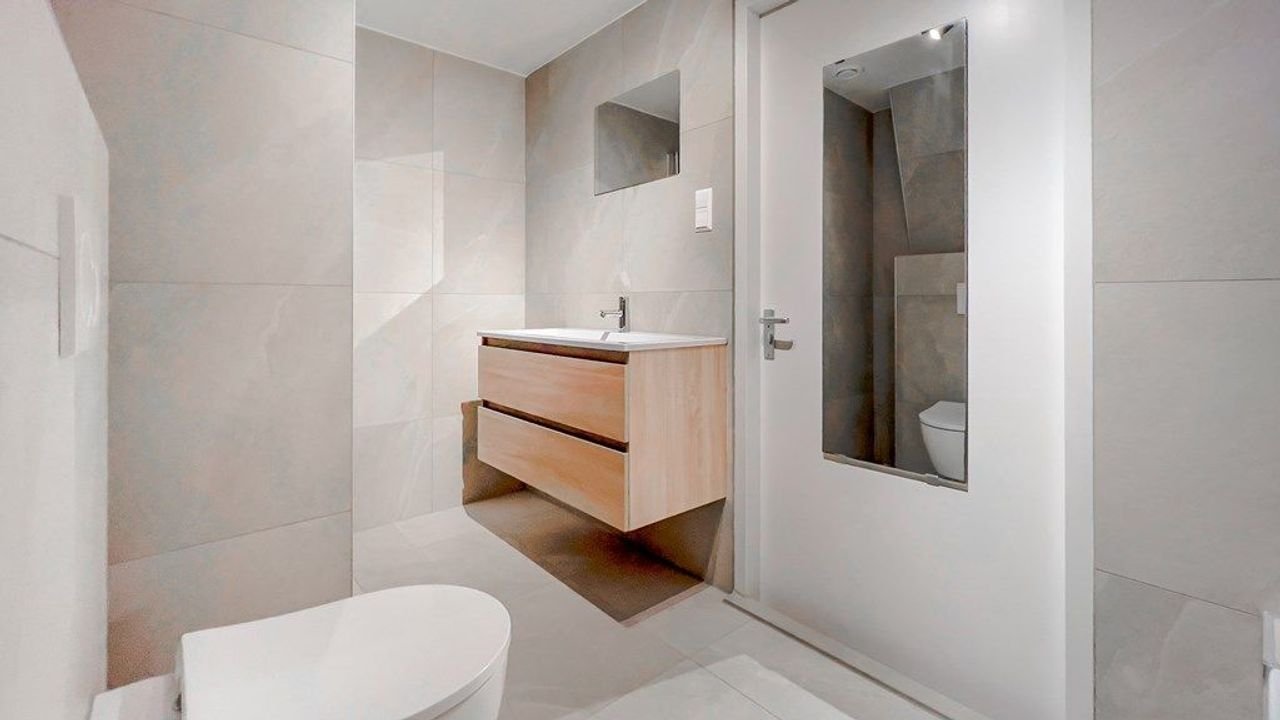 87m² apartment with roof terrace Haarlem - Image 11