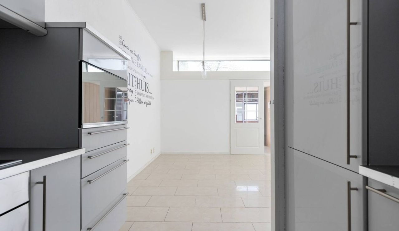 120m² House with Garden in the Bijlmer - Image 12