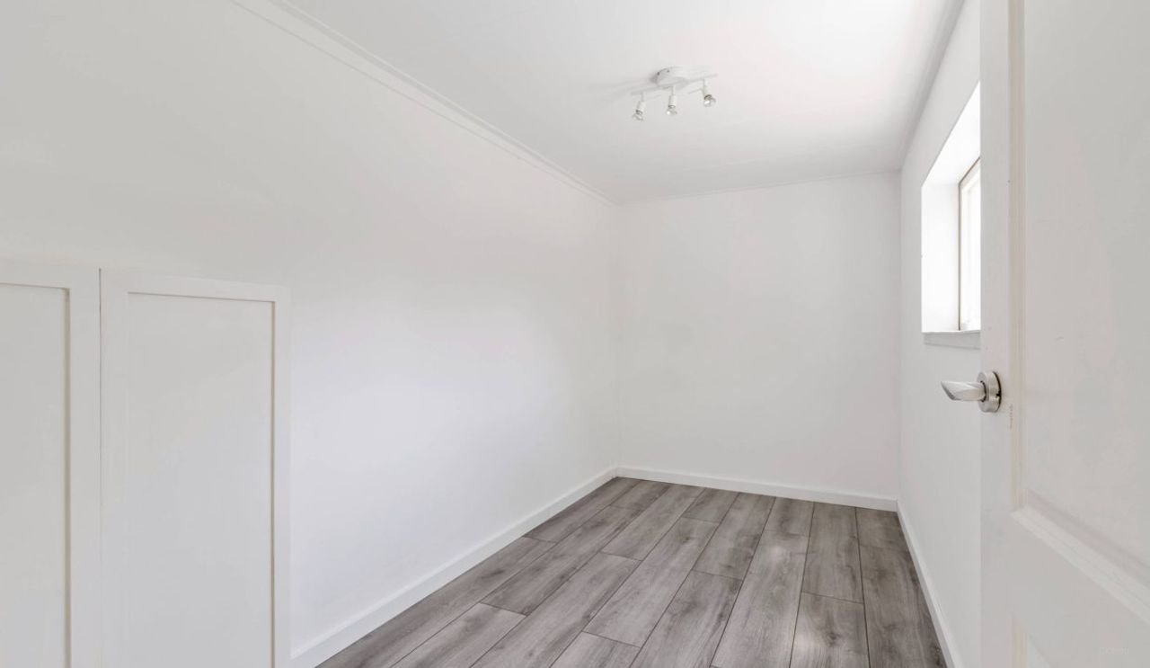 120m² House with Garden in the Bijlmer - Image 21