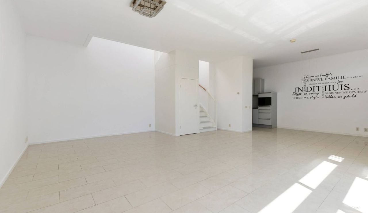 120m² House with Garden in the Bijlmer - Image 7