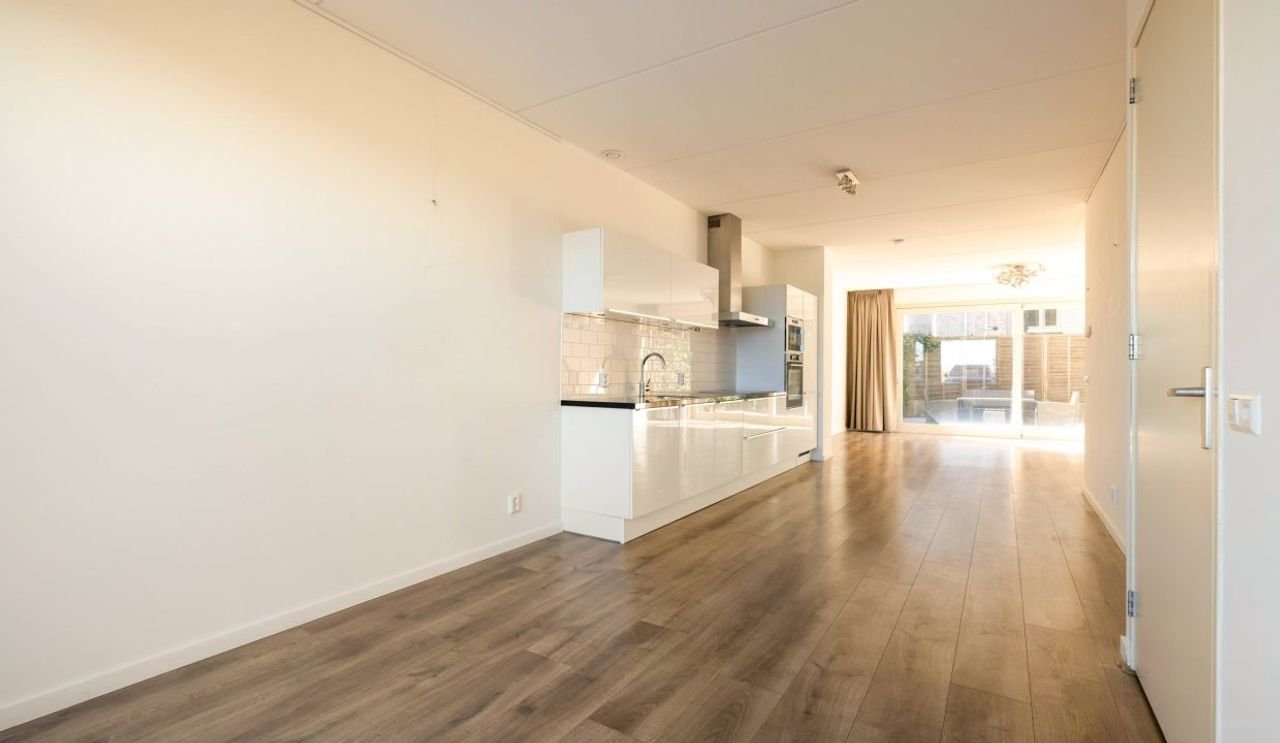 135m² apartment with garden on the Buiten-IJ - Image 11