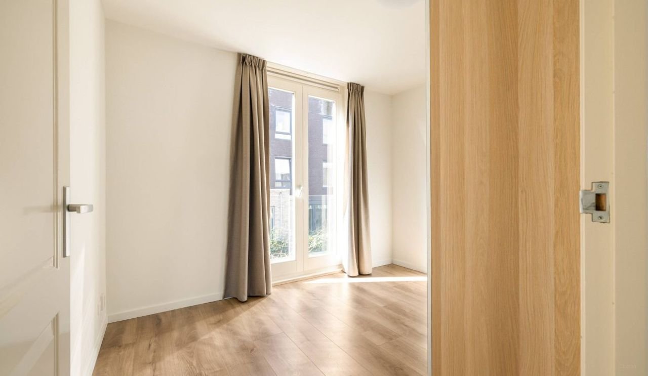 135m² apartment with garden on the Buiten-IJ - Image 21