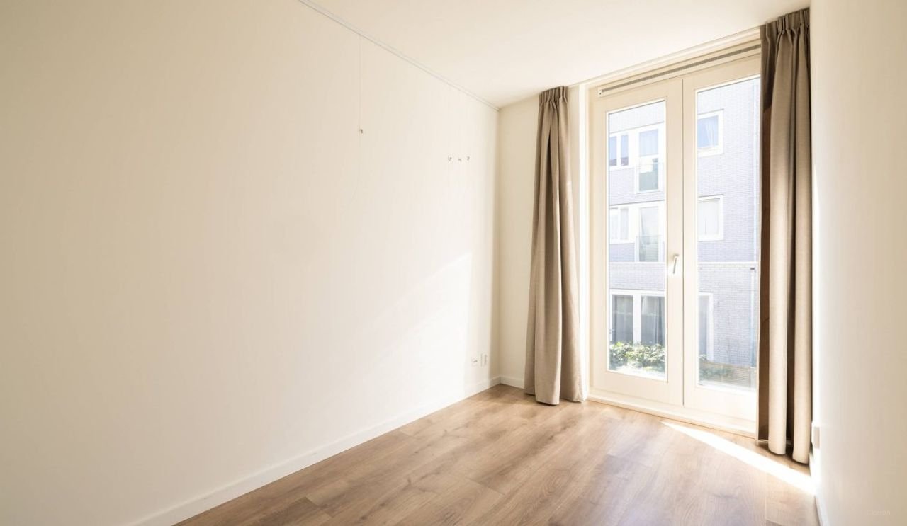 135m² apartment with garden on the Buiten-IJ - Image 20