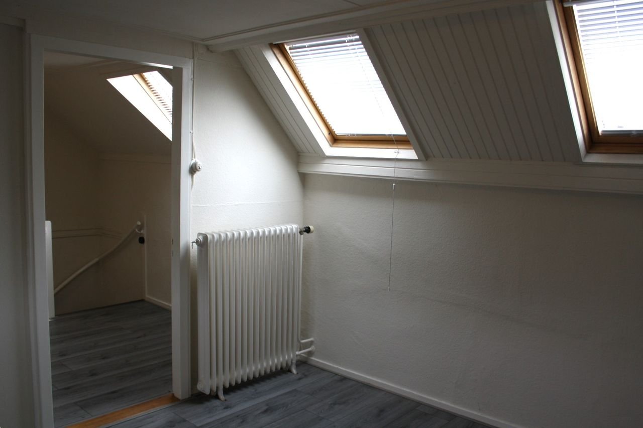Apartment with large roof terrace - Image 15