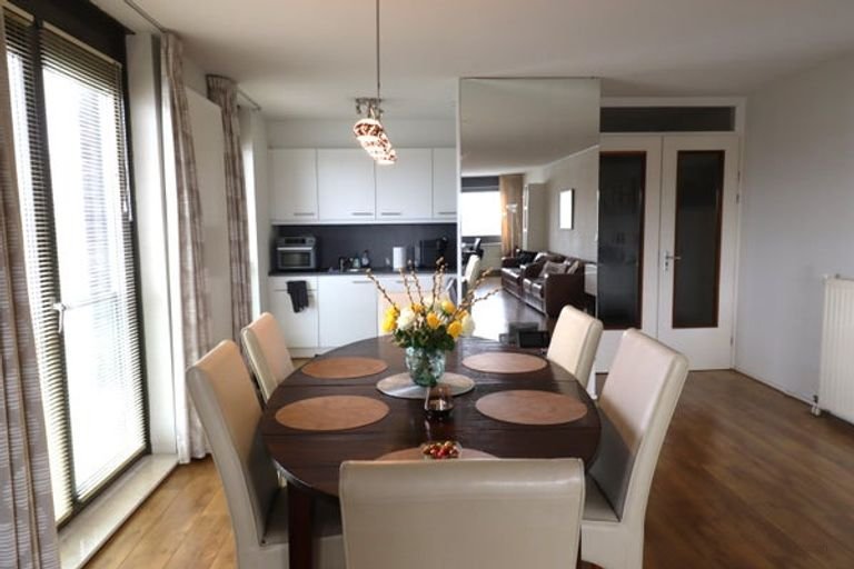 Gemeubileerd 160m² appartement aan de Maas - Afbeelding 4