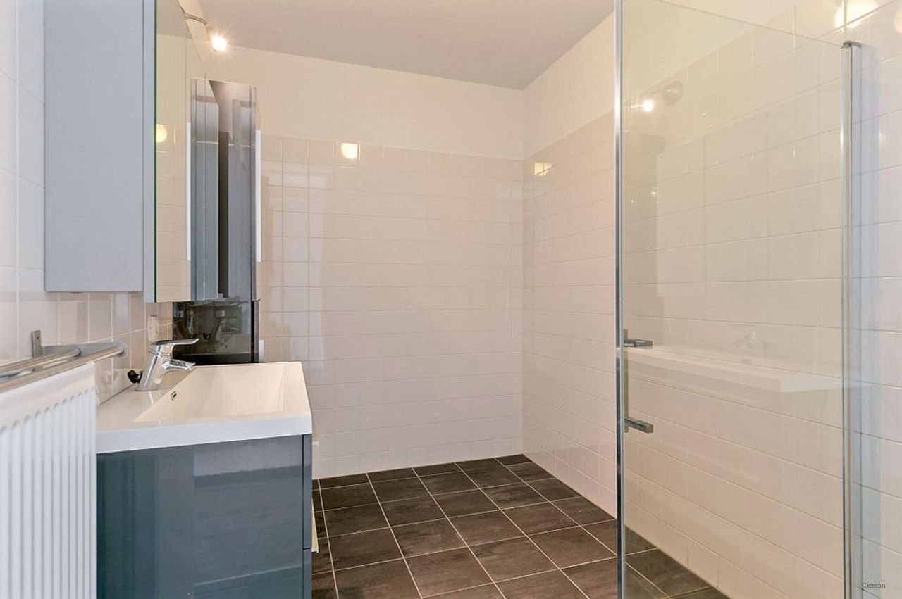 Licht 4-kamer hoekappartement in Zaandam - Afbeelding 16