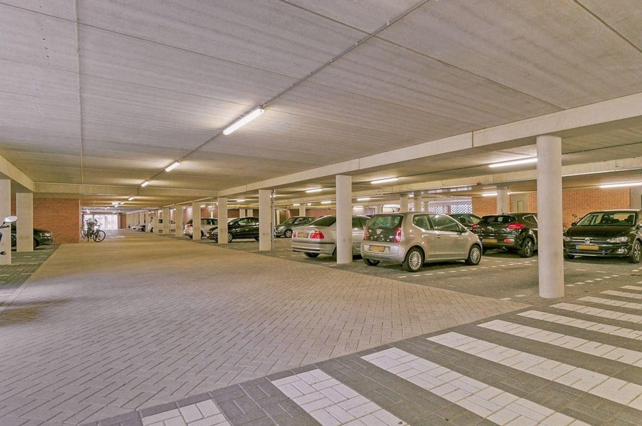 Licht 4-kamer hoekappartement in Zaandam - Afbeelding 18