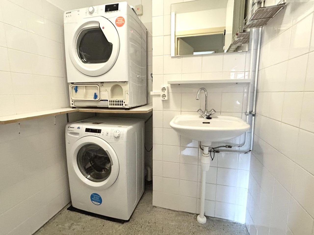 Furnished 2-bedroom apartment in the Hoofddorppleinbuurt - Image 19