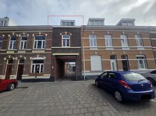 Gemeubileerd appartement met houten vloer in Brusselsepoort