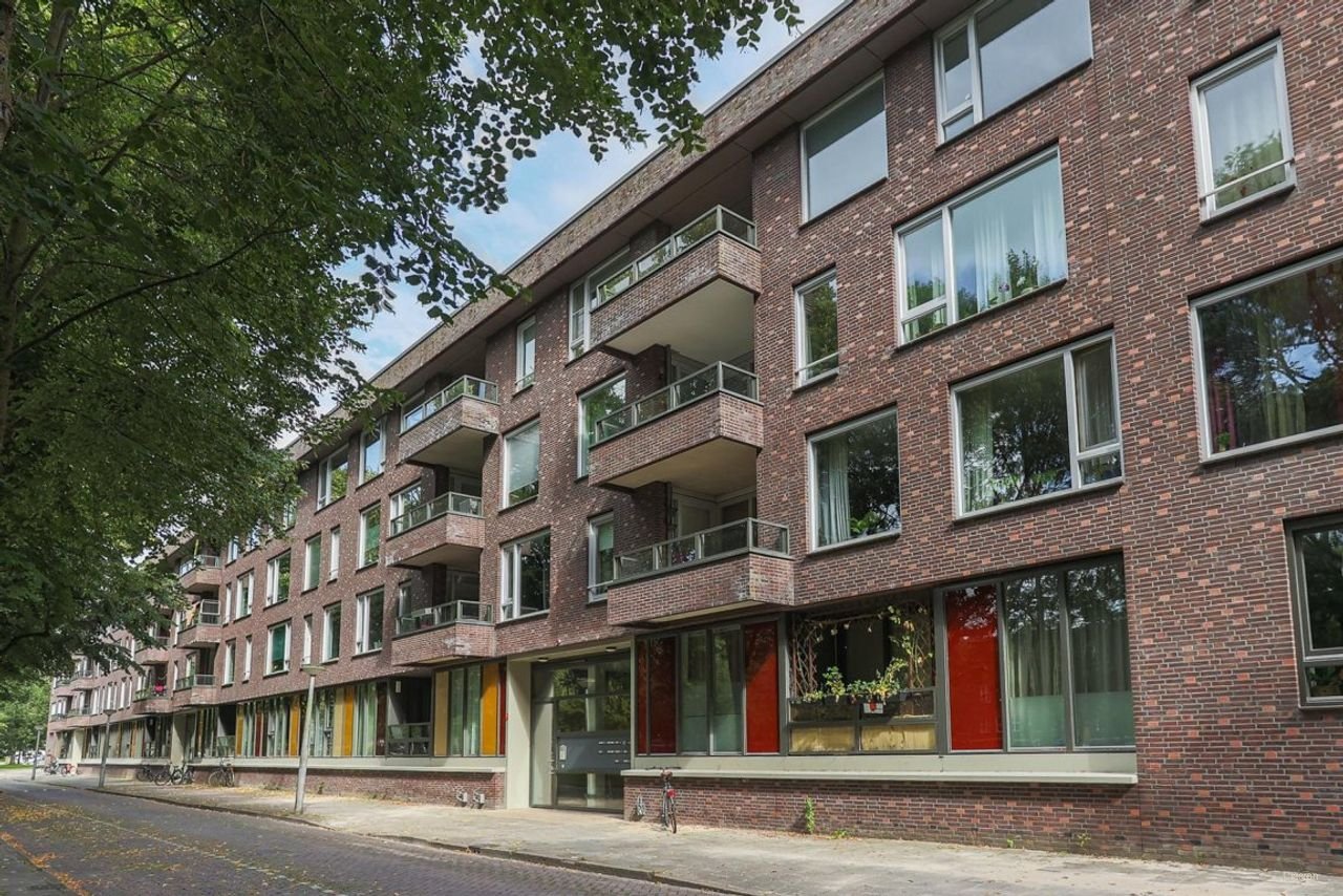 Appartement (94 m²) met parkeerplek in Groningen - Afbeelding 1