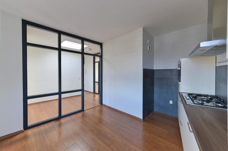 119 m² apartment in the heart of Roermond - Image 15