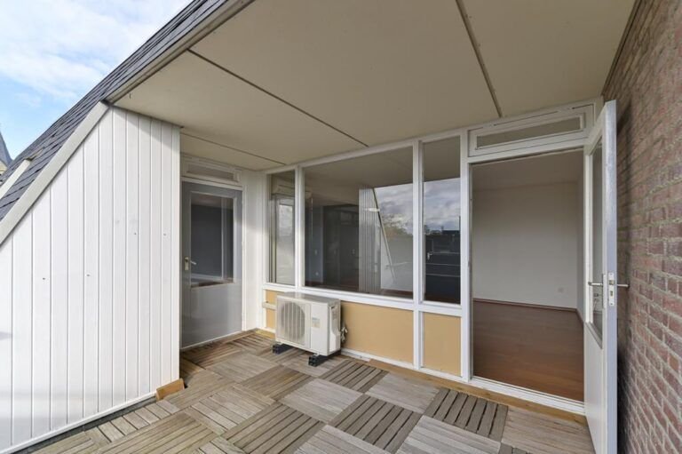 119 m² apartment in the heart of Roermond - Image 11