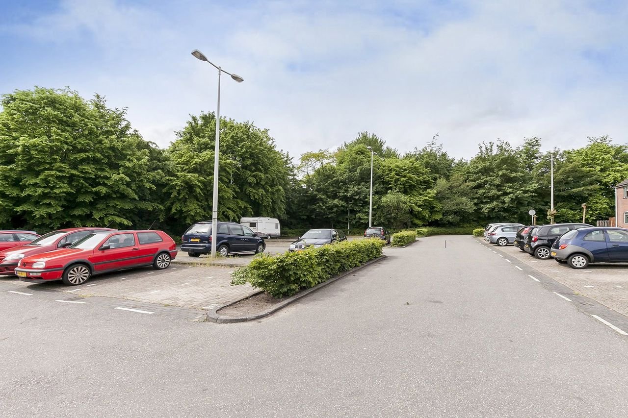 Eengezinswoning met tuin en zonnepanelen in Holendrecht - Afbeelding 17