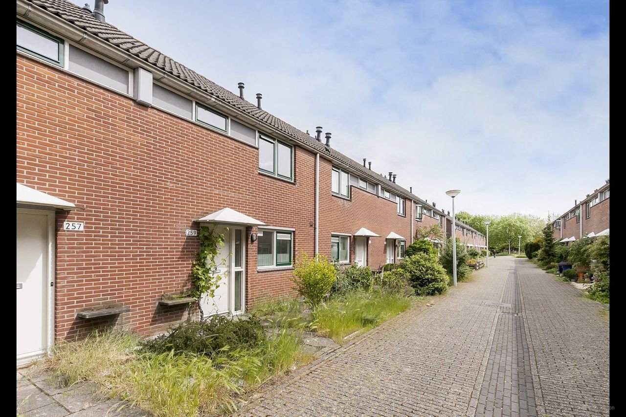 Eengezinswoning met tuin en zonnepanelen in Holendrecht - Afbeelding 6