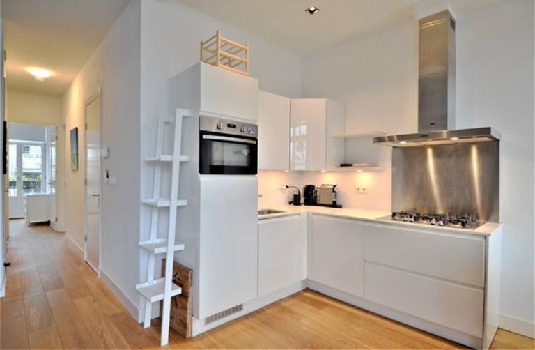 Apartment with south-facing balcony near Oosterpark - Image 16