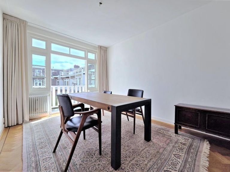Furnished apartment (120m²) with roof terrace in the Rivierenbuurt - Image 9