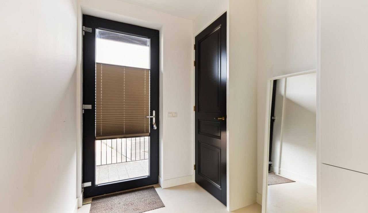 Gemeubileerde loft met vide in Almere Poort - Afbeelding 23