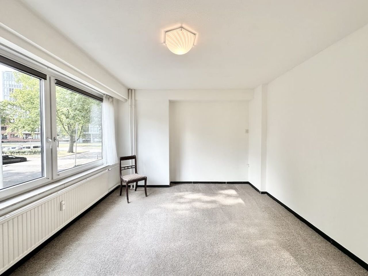 90 m² Apartment overlooking the Sloterplas - Image 6
