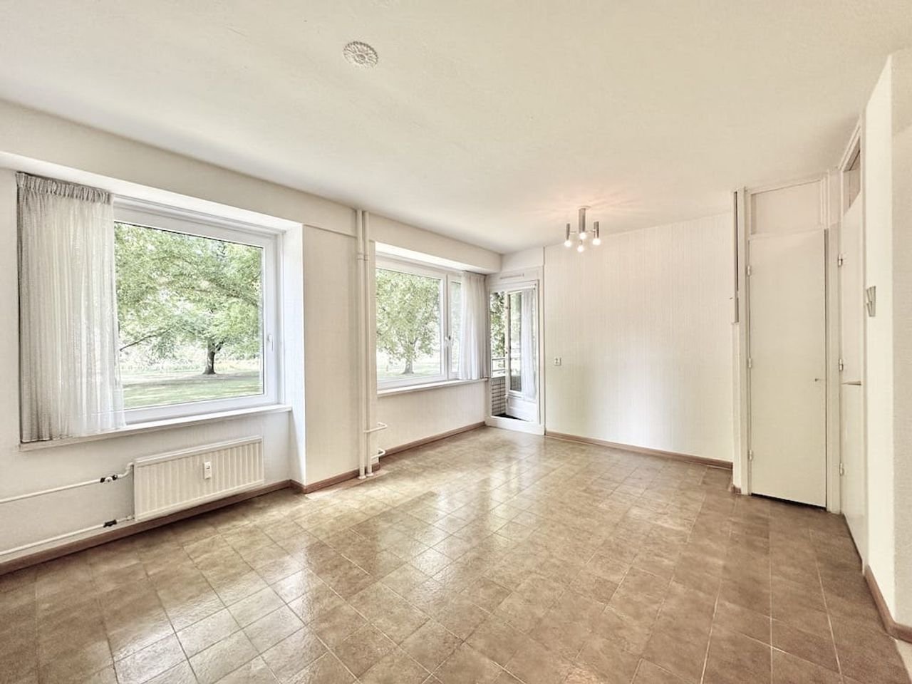 90 m² Apartment overlooking the Sloterplas - Image 8