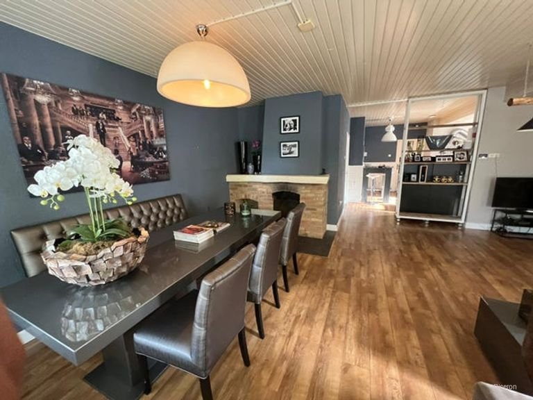 Farmhouse of 225 m² with 5 bedrooms in Haaren - Image 6