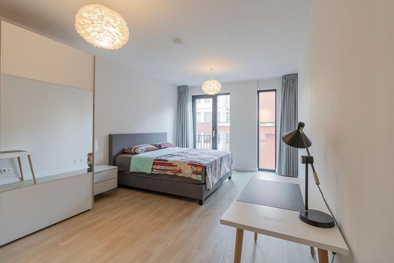 Licht appartement van 145 m² met kookeiland - Afbeelding 16
