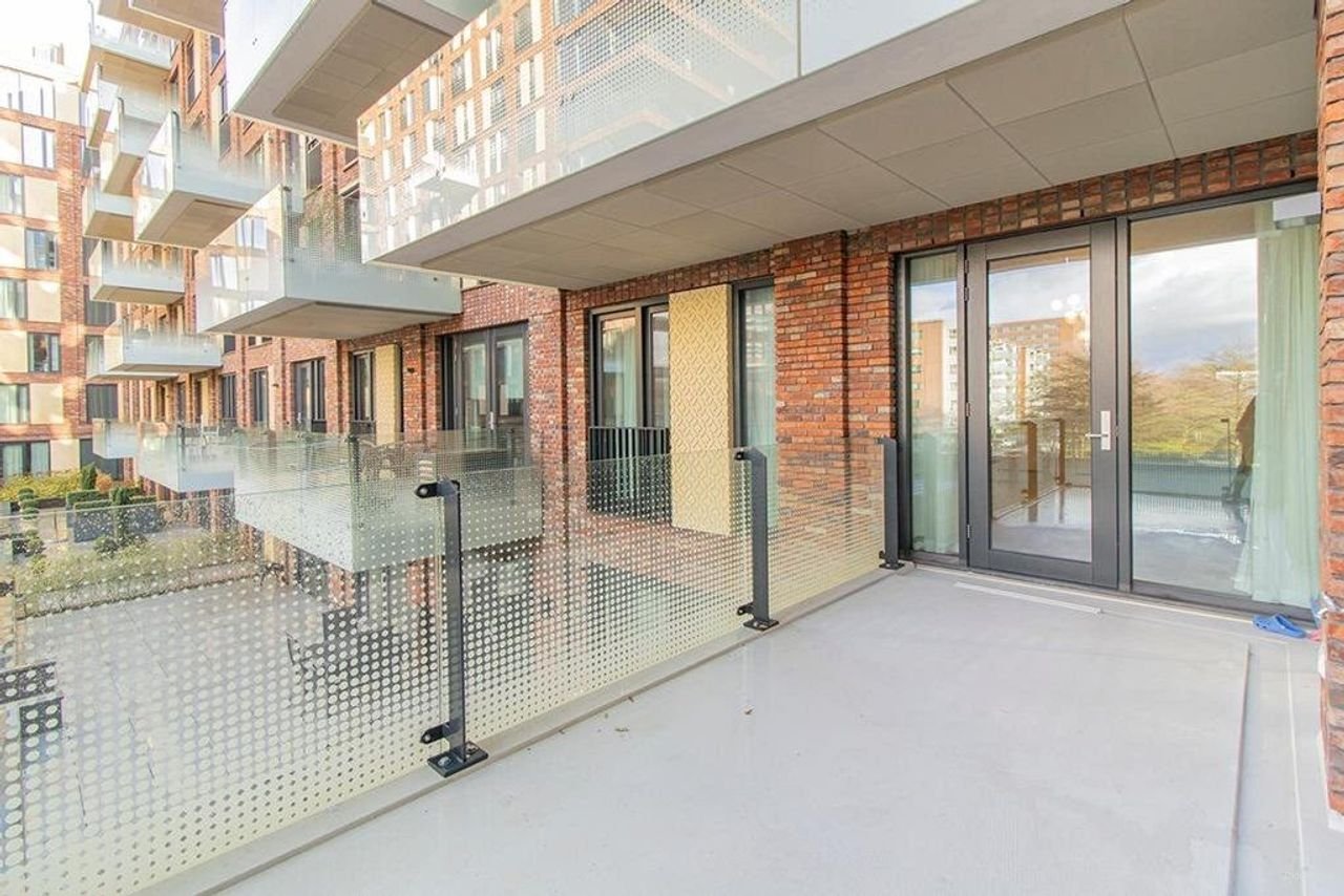 Licht appartement van 145 m² met kookeiland - Afbeelding 15