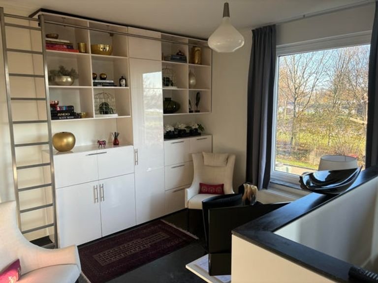 Villa van 310m2 aan de Maas - Afbeelding 23