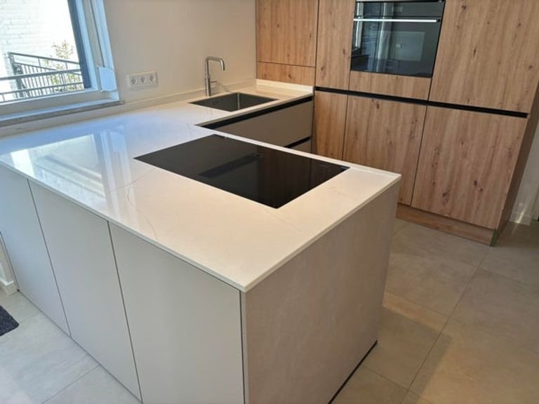 Villa van 310m2 aan de Maas - Afbeelding 14