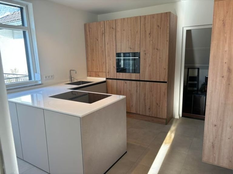 Villa van 310m2 aan de Maas - Afbeelding 13