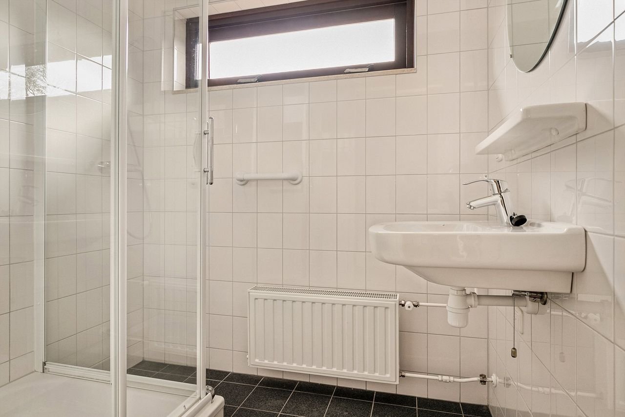 Ruime eengezinswoning met garage in Aa-landen - Afbeelding 14