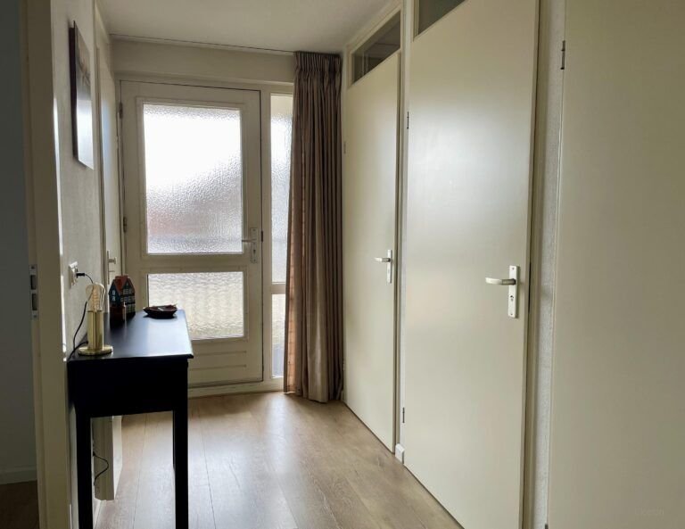 Energy-efficient apartment with balcony in the heart of Blerick - Image 8