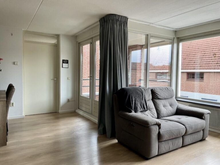 Energy-efficient apartment with balcony in the heart of Blerick - Image 6