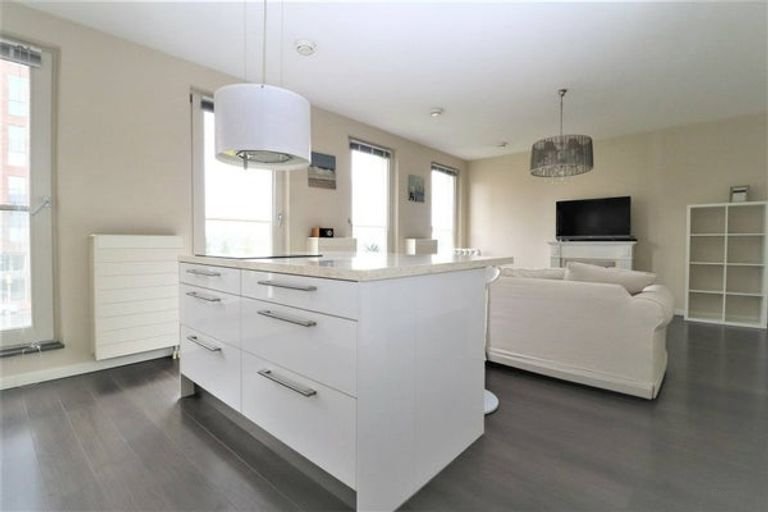 Gemeubileerd appartement met A+ label op Katendrecht - Afbeelding 7