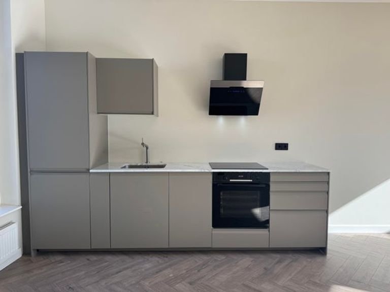 Gemeubileerd 3-kamer appartement aan de Schiedamsesingel - Afbeelding 7