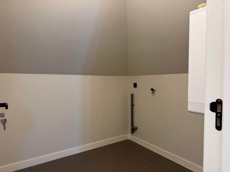 Gemeubileerd 3-kamer appartement aan de Schiedamsesingel - Afbeelding 12