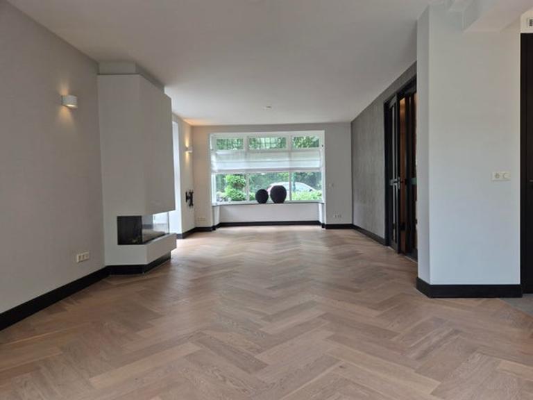 120 m² 2-onder-1-kap aan het Prins Hendrik park - Afbeelding 4