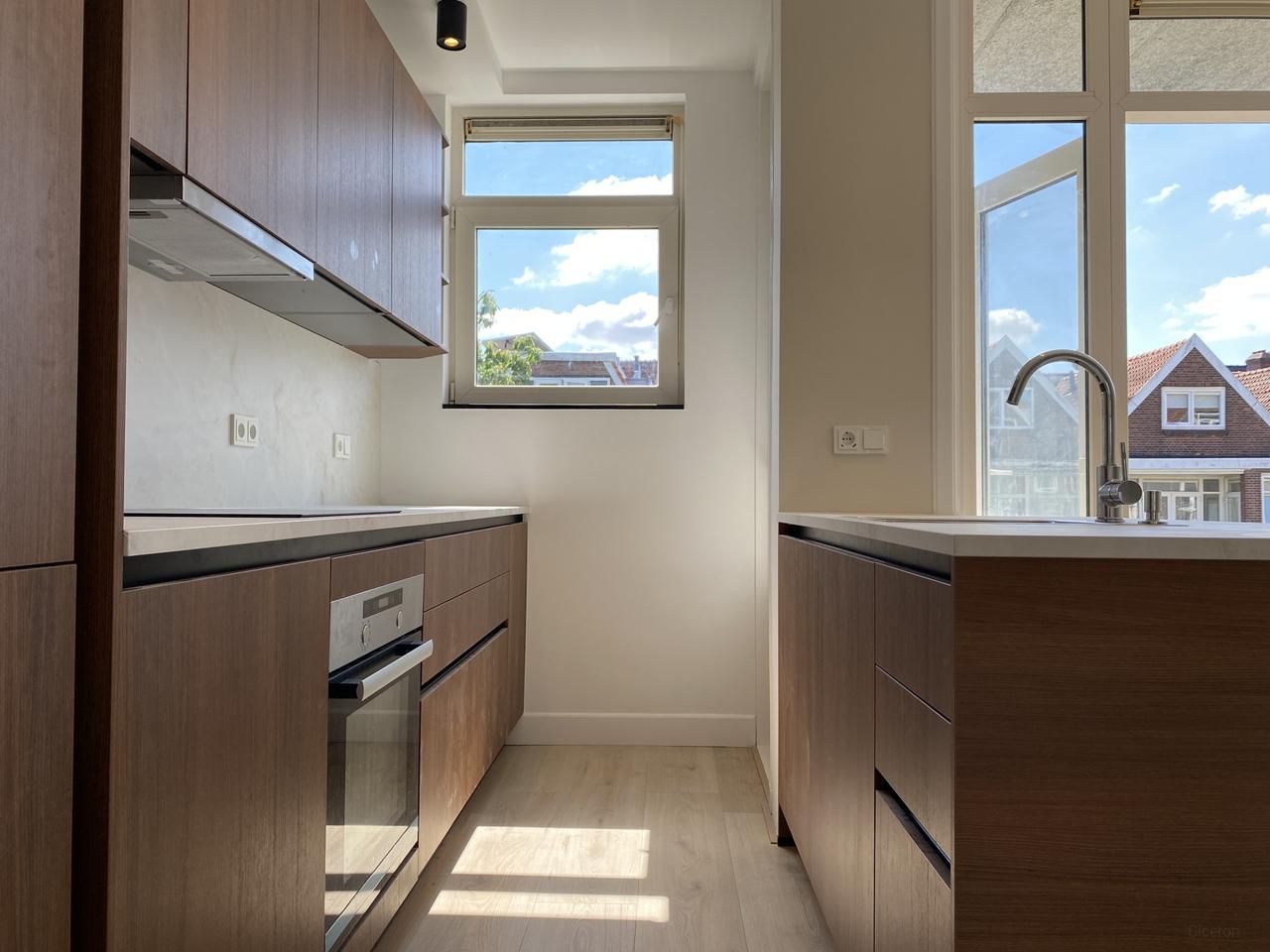 Studentenappartement met 3 slaapkamers en balkon - Afbeelding 5
