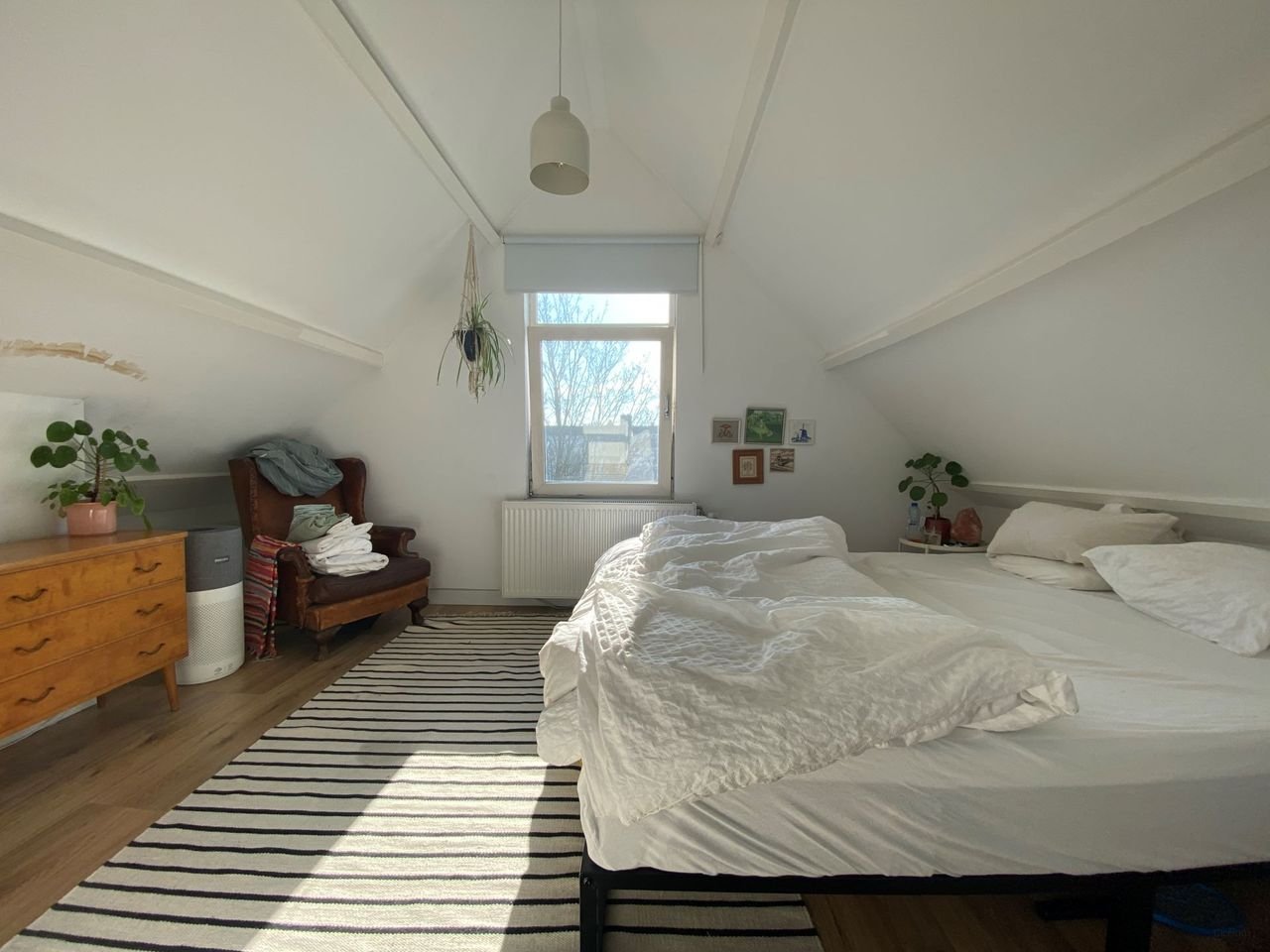 Licht studentenappartement van 75 m² met balkon - Afbeelding 12