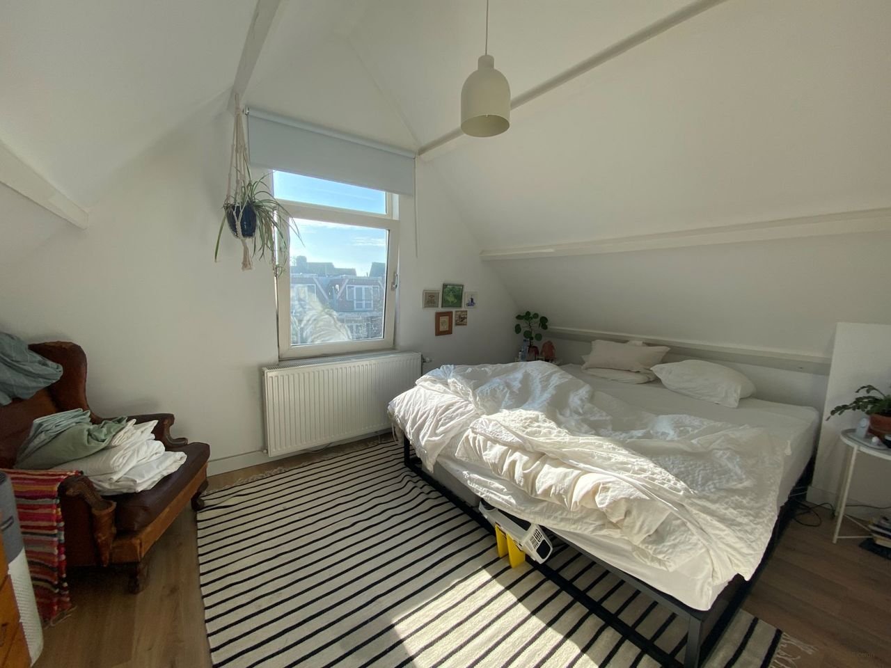 Licht studentenappartement van 75 m² met balkon - Afbeelding 13