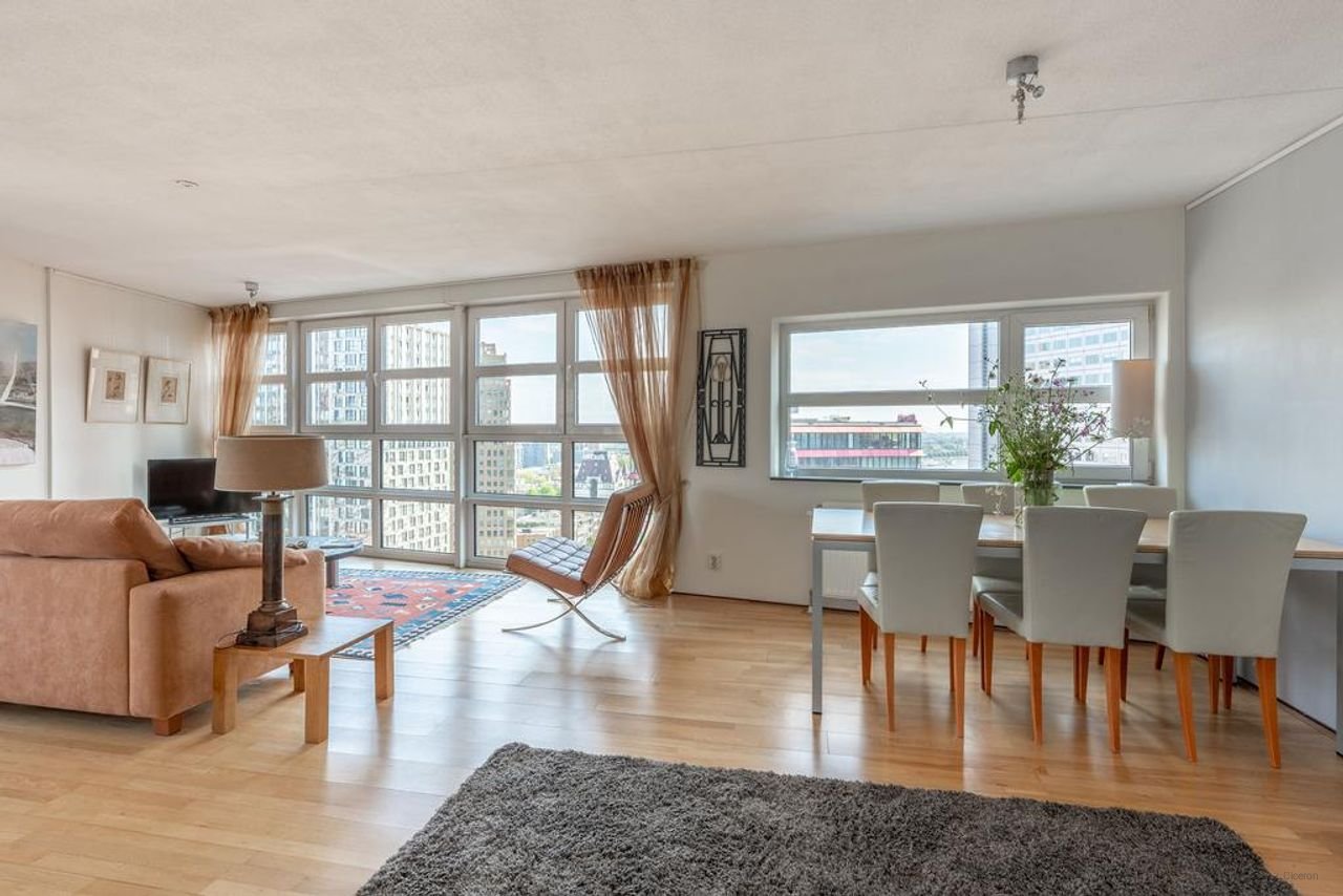 18e verdieping in de Stadsdriehoek met Maasuitzicht - Afbeelding 2