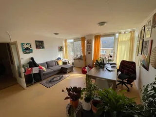 Licht appartement met balkon in Brusselsepoort