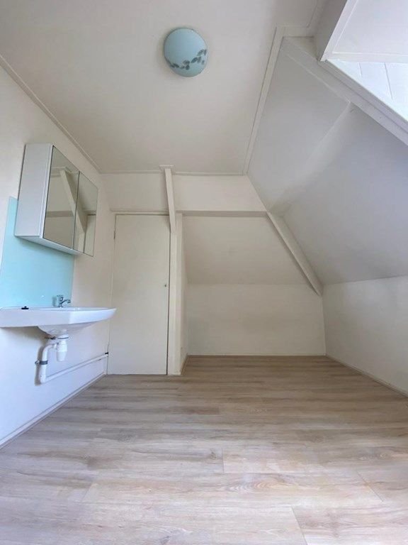 Studentenkamer in centrum van Velp - Afbeelding 2