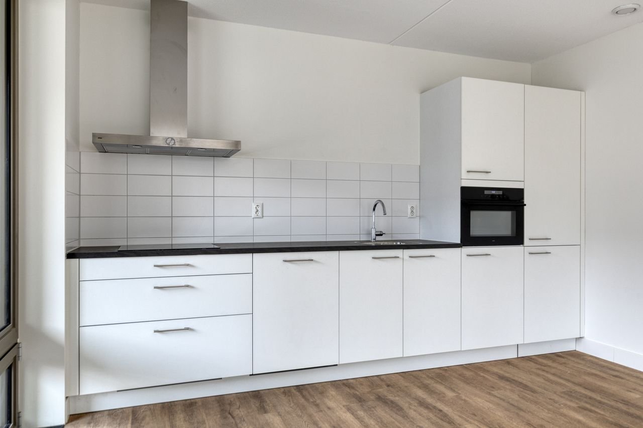 One-bedroom apartment from 2024 with balcony in North - Image 2