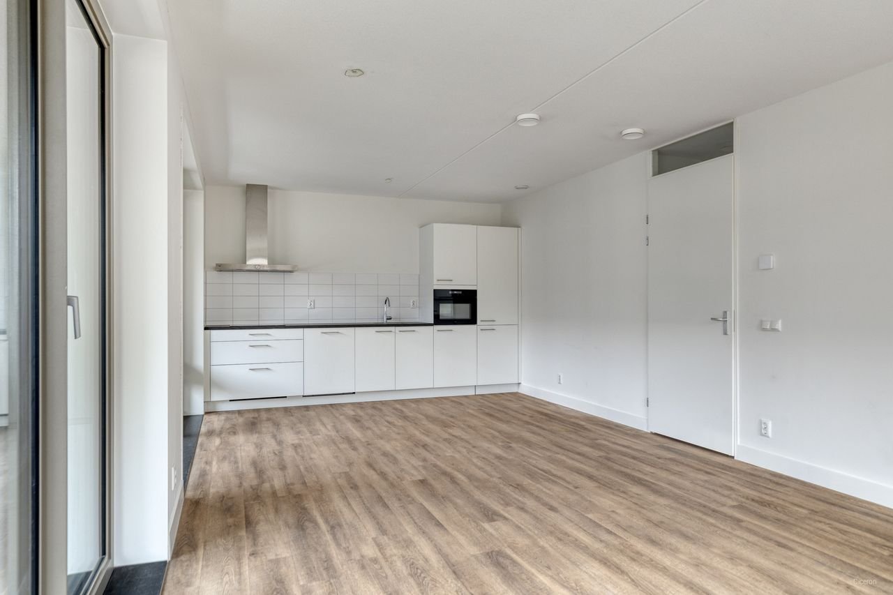 One-bedroom apartment from 2024 with balcony in North - Image 1