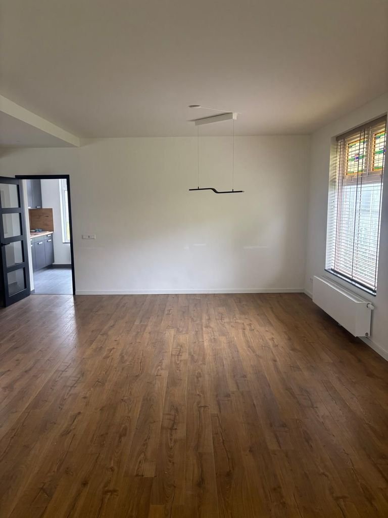 Detached house (152 m²) with garage and large garden in Strijp - Image 2