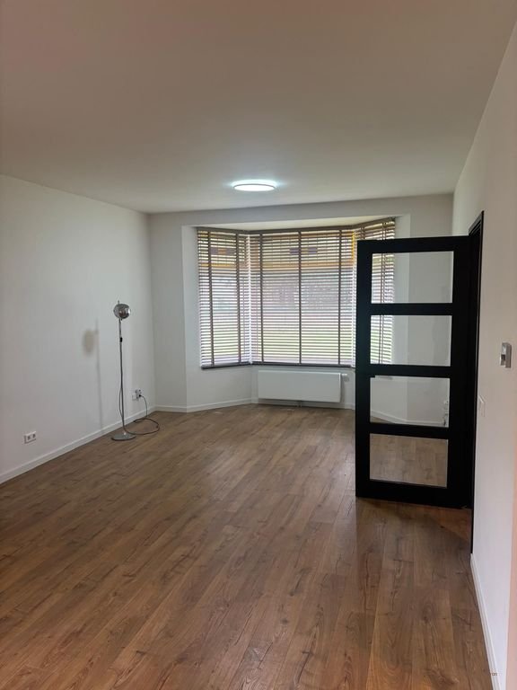 Detached house (152 m²) with garage and large garden in Strijp - Image 5