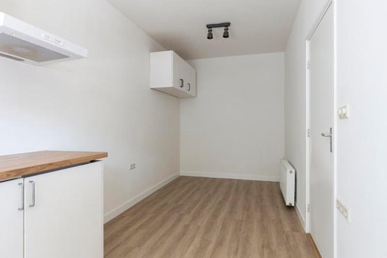 Studio met eigen keuken in Carnisse - Afbeelding 5