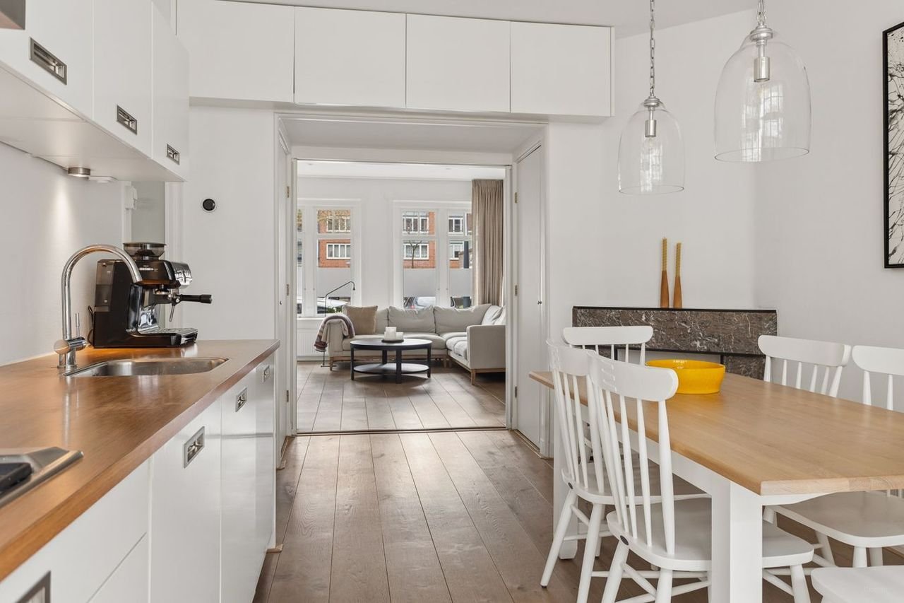 Furnished apartment with south-facing garden - Image 13